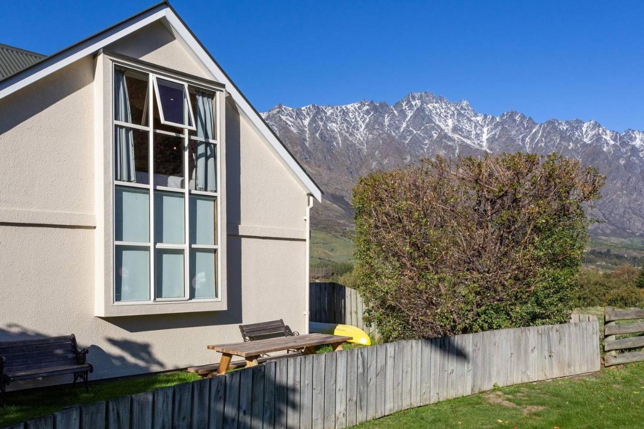 Hotel Riverside Retreat à Queenstown Extérieur photo